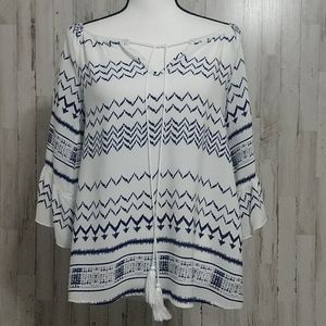 VISION White & Navy Blue Bell Sleeve Blouse